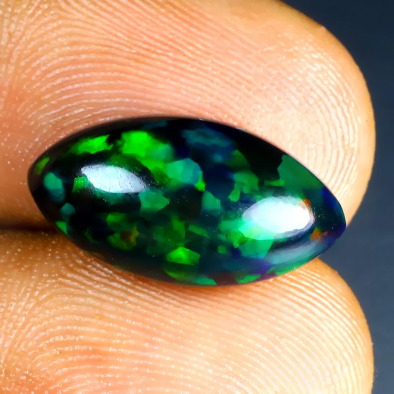 4.14 ct Mesmerizing Marquise Cabochon (17 x 9 mm) Ethiopian 360 Degree Flashing Black Opal Natural Gemstone