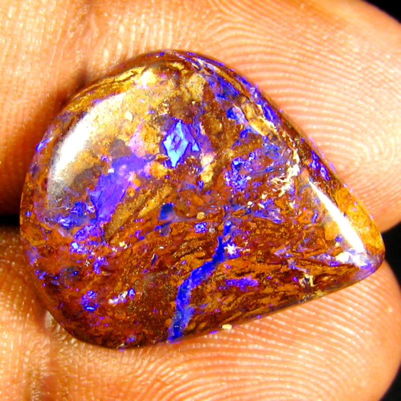 8.29 ct Eye-opening Fancy Shape (20 x 17 mm) Multi Color Australian Koroit Boulder Opal Natural Loose Gemstone