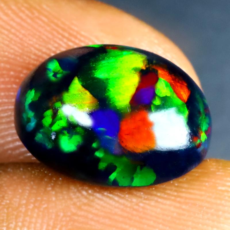 4.76 ct Elegant Oval Cabochon (13 x 10 mm) Ethiopian 360 Degree Flashing Black Opal Natural Gemstone