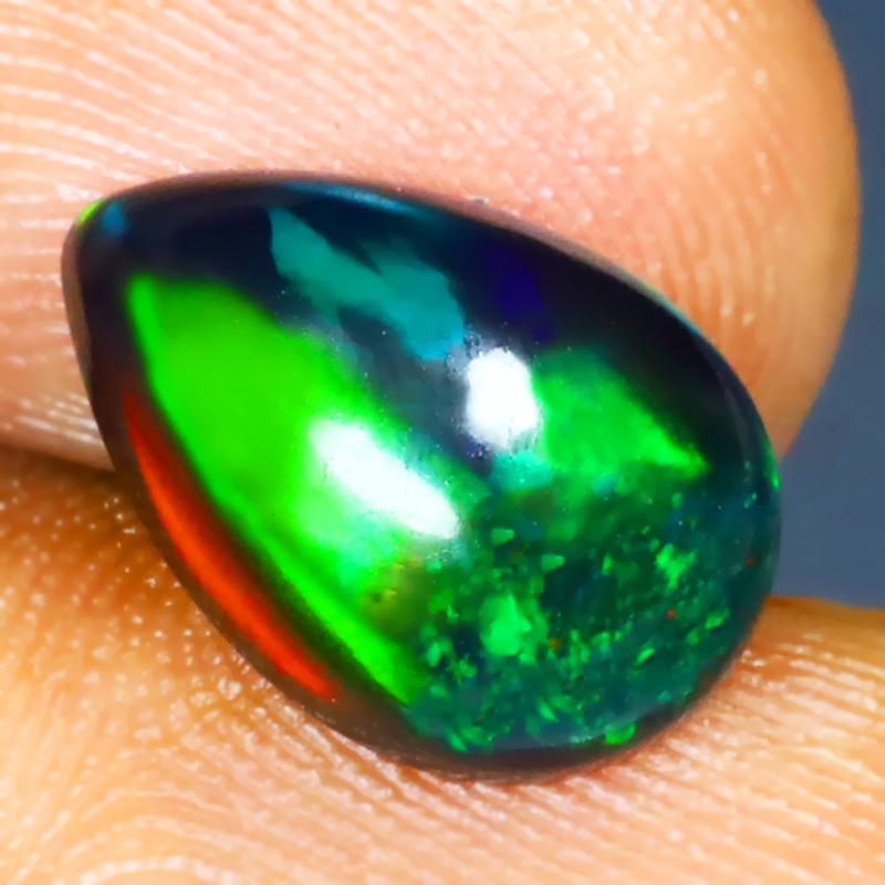 2.84 ct Very good Pear Cabochon (13 x 9 mm) Ethiopian 360 Degree Flashing Black Opal Natural Gemstone