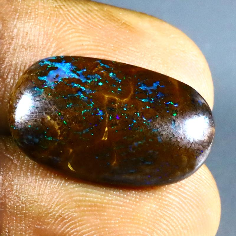 10.53 ct Very good Fancy Shape (21 x 13 mm) Multi Color Australian Koroit Boulder Opal Natural Loose Gemstone