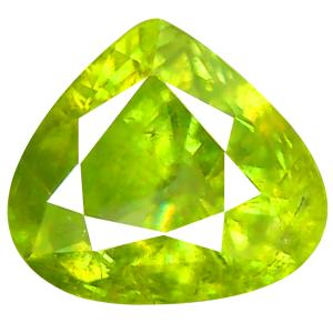 1.34 ct Magnificent fire Pear Cut (7 x 7 mm) Pakistan Green Sphene Natural Gemstone